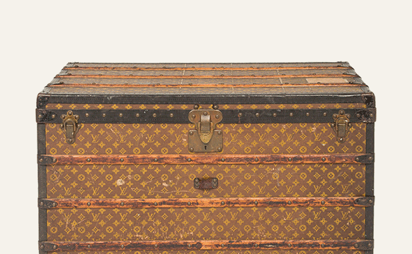 RealStyle | LV Steamer Trunk