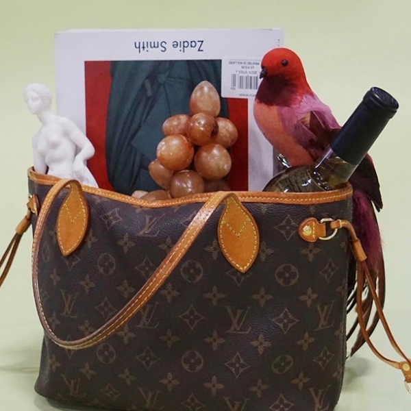 How To Spot A Real Louis Vuitton Neverfull