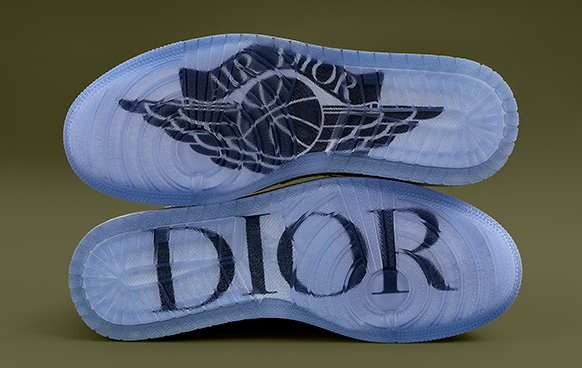 Air Dior Jordan 1 Sneakers: How To Spot 